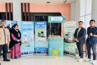 BIOREkAT merupakan kelompok riset dari bagian Farmasi, Fakultas Kedokteran Untan yang berfokus penelitian tentang biodervitas tropis