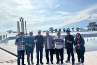 Rektor Untan berfoto bersama Rektor PTN lainnya di Ternate