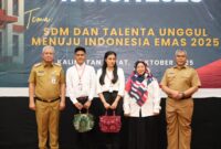 Sekda Prov. Kalbar bersama dengan pendamping KDKMP berfoto bersama