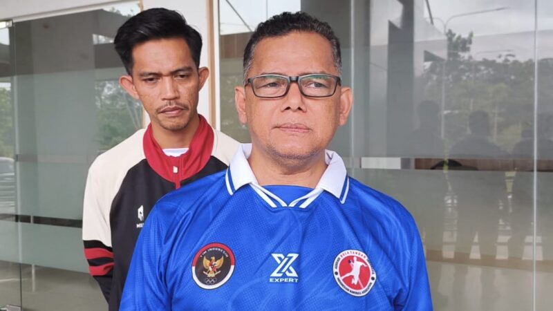 Ketum ABTI zulfydar Zaidar Mochtar ajak warga Pontianak nonton final bola tangan di GOR terpadu ayani