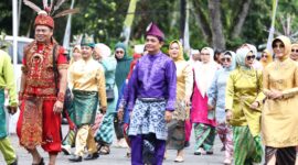 Wakil walikota pontianak bahasan melaksanakan karnaval dalam rangka HUT kota Pontianak 