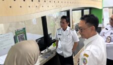 Wali Kota Pontianak Edi Rusdi Kamtono saat meninjau Mal Pelayanan Publik (MPP) beberapa waktu lalu.