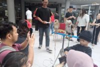 Kehadiran satwa unik koleksi dari komunitas Independent Exotic Pets mencuri perhatian pengunjung Mal Gaia