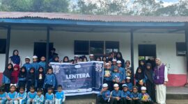 foto bersama kegiatan bkmi untan di kabupaten kuburaya