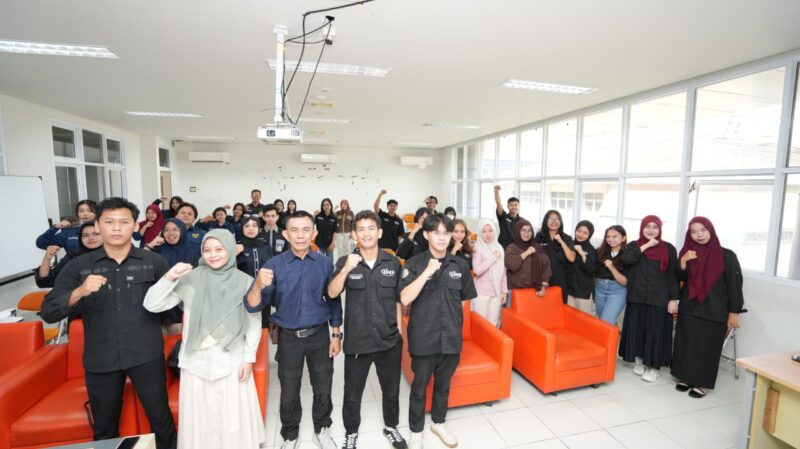 Workshop Kedaerahan bertajuk “Membangun Kreativitas Melalui Desain Grafis