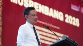 Wali Kota Pontianak Edi Rusdi Kamtono menyebut Indeks Daya Saing Daerah (IDSD) Kota Pontianak tertinggi di Kalbar