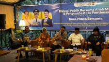 Wali Kota Pontianak Edi Rusdi Kamtono saat menjadi pembicara pada Diskusi Publik Anak Muda dan Pengusaha Kota Pontianak