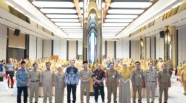 Sekda Kota Pontianak Amirullah saat membuka Sosialisasi dan Evaluasi Pengisian Data Dukung LPPD Tahun 2026