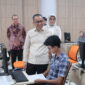 Menteri Pendidikan Tinggi, Sains, dan Teknologi (Mendiktisaintek), Brian Yuliarto, meninjau langsung pelaksanaan hari keempat Ujian Tulis Berbasis Komputer–Seleksi Nasional Berdasarkan Tes (UTBK-SNBT) di Universitas Tanjungpura 