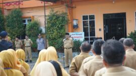 Sekretaris Daerah Kota Pontianak Amirullah menyampaikan arahan kepada ASN di lingkungan Kantor Terpadu Jalan Alianyang