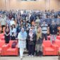 Foto bersama seluruh peserta dan panitia kegiatan 