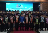 Foto bersama Rektor Untan usai diesnatalis Untan ke - 67 tahun