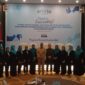 foto bersama anggota APIMSA Kalbar bersama plt kadis koperasi usaha kecil menengah prov kalbar