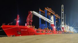 Penambahan alat dan meningkatnya frekuensi kunjungan kapal di Terminal Kijing